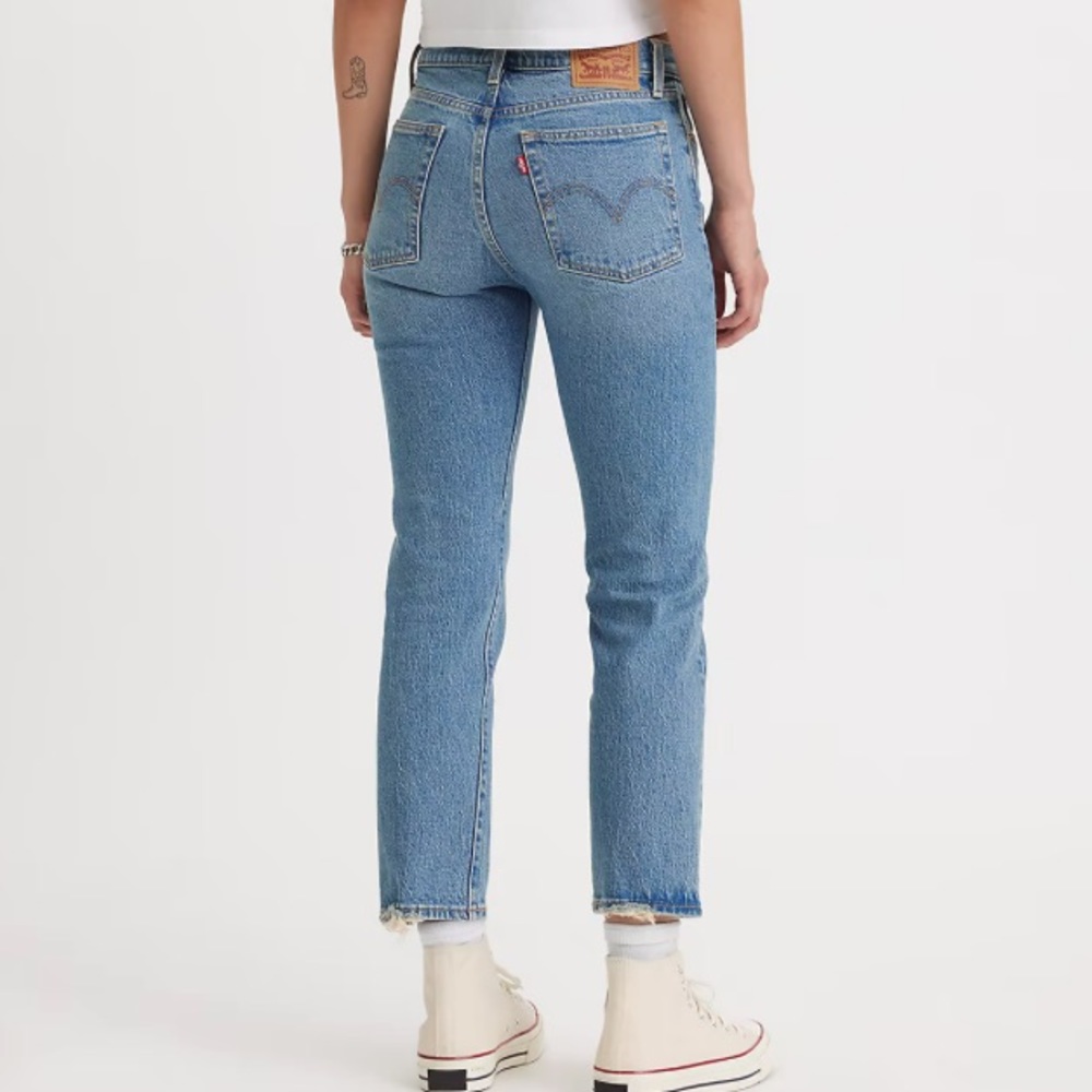 Levi Wedgie Straight Fit NWT